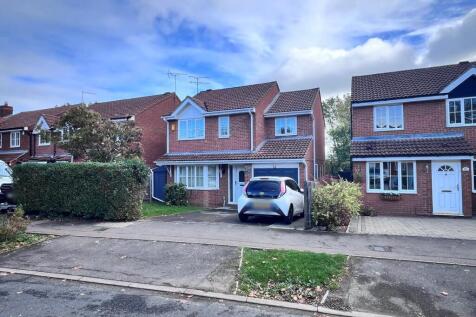 Gresley Close, Welwyn Garden City, AL8 4 bed detached house for sale