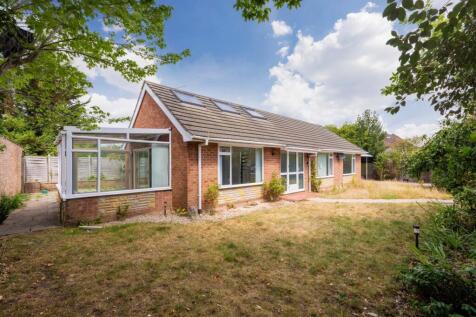 3 bedroom bungalow for sale