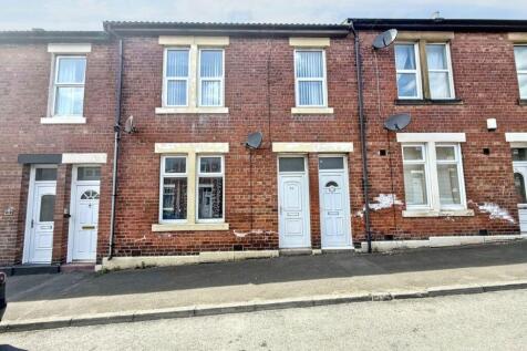 Barrasford Street, Wallsend, Tyne and... 2 bed ground floor flat for sale