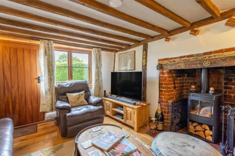 Guildhall Lane, Diss IP21 2 bed cottage for sale