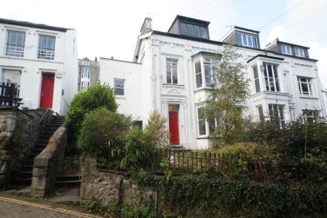 8 bedroom house for sale