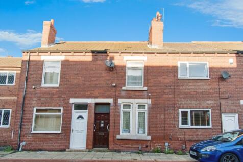 Glebe Street, West Yorkshire WF10 2 bed terraced house for sale