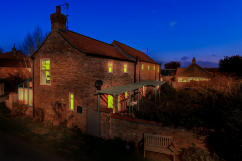 Gribthorpe, Goole 4 bed detached house for sale