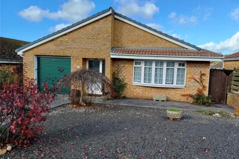 Jessopp Avenue, Bridport, Dorset, DT6 2 bed bungalow for sale