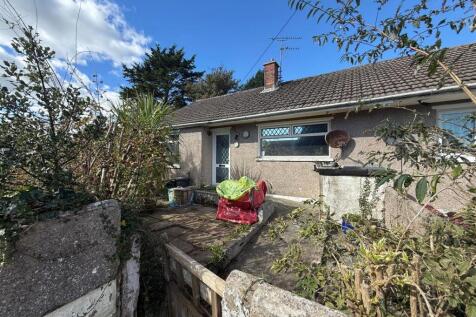 Hillcroft, Johnston, Haverfordwest 2 bed semi