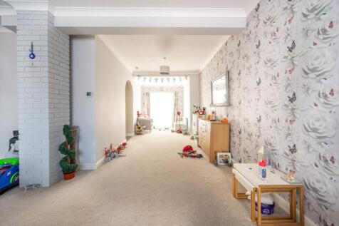 Winchester Road, Highams Park... 3 bed end of terrace house for sale