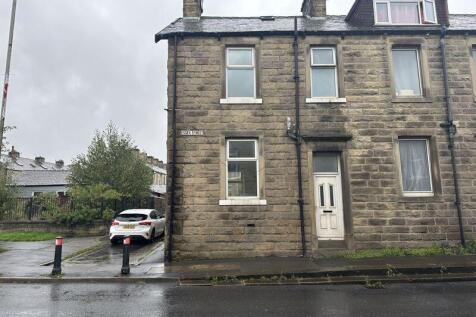 Detached house for sale