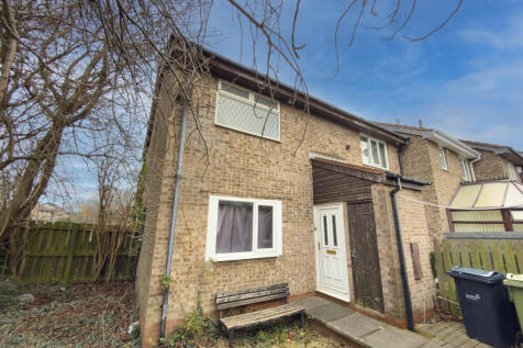10 Deerness Road, Sunderland, Tyne... 1 bed flat for sale