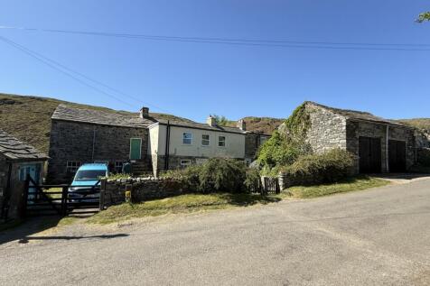 Middleton in Teesdale DL12 3 bed property with land for sale