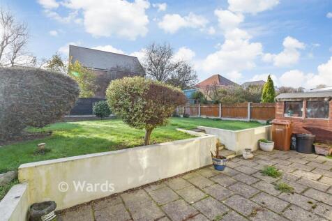 2 bedroom semi-detached bungalow for sale