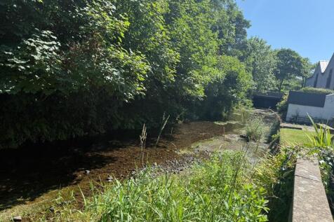 2 bedroom cottage for sale