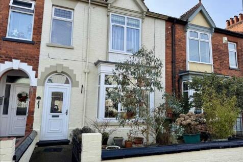 4 bedroom town house for sale