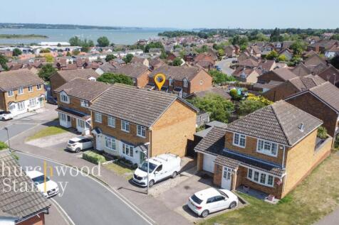 2 bedroom semi-detached house for sale