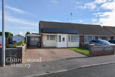 2 bedroom semi-detached bungalow for sale