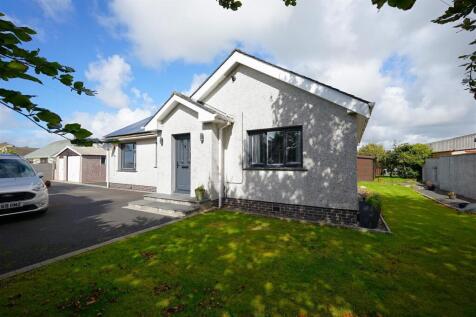 2 bedroom detached bungalow for sale