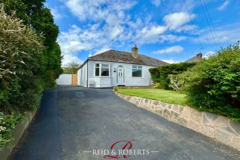 3 bedroom semi-detached bungalow for sale