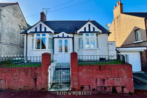 2 bedroom detached bungalow for sale