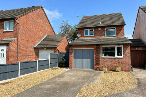 Lower Bullingham, Hereford, HR2 3 bed link detached house for sale