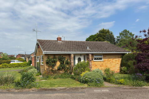 Poplar Road, Clehonger, Hereford, HR2 3 bed detached bungalow for sale