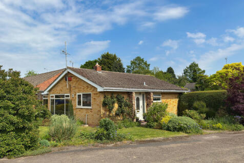 Poplar Road, Clehonger, Hereford, HR2 3 bed detached bungalow for sale