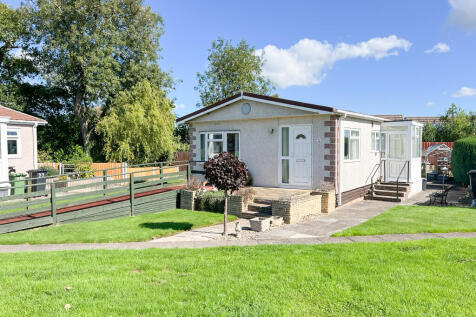 Glenmore Park, Hereford, HR2 2 bed park home for sale