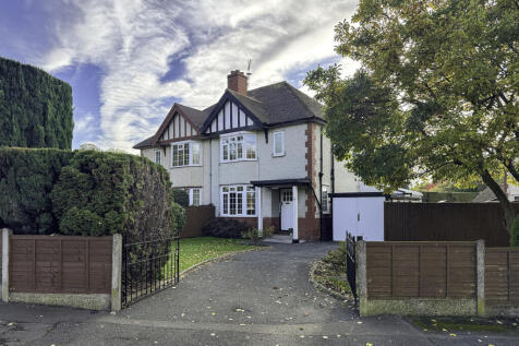 Penn Grove Road, Hereford, HR1 3 bed semi