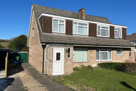 Shaftgate Avenue, Shepton Mallet, BA4 3 bed semi