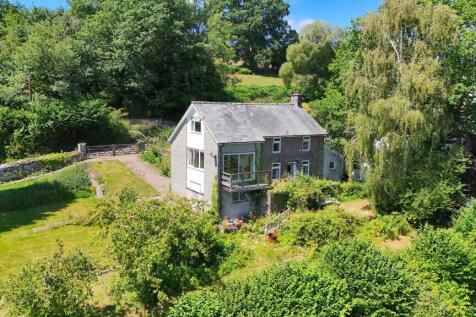 Bwlch, Brecon, Powys. 3 bed detached house for sale