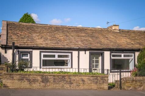Carr House Lane, Shelf, Halifax 3 bed semi