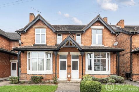 Elm Avenue, Long Eaton, Nottingham 4 bed semi