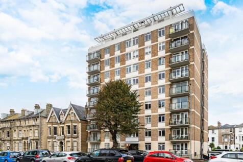 Normandy House, Hove BN3 2 bed flat for sale