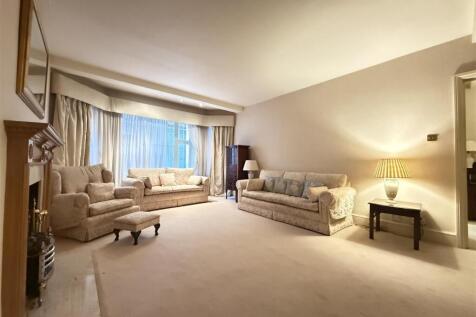 Rutland Court, London 3 bed apartment for sale