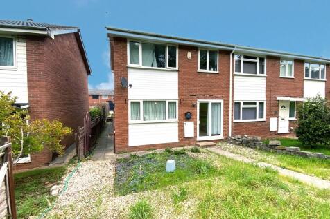 1 bedroom ground floor flat for sale