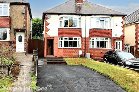 2 bedroom semi-detached house for sale