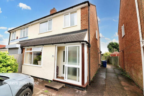 3 bedroom semi-detached house for sale