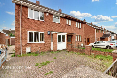 3 bedroom semi-detached house for sale