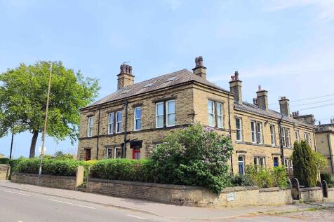 Bradford Road, Brighouse HD6 5 bed end of terrace house for sale
