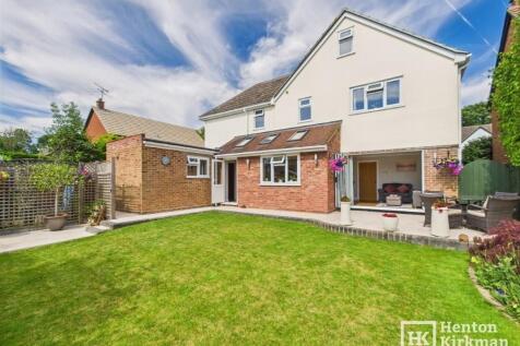 6 bedroom detached house for sale