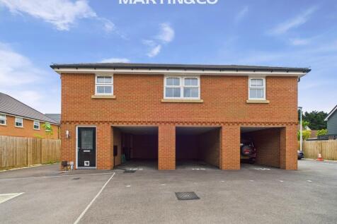 Franklin Drive, Wokingham 2 bed maisonette for sale