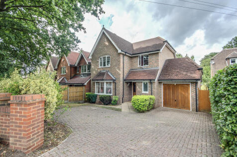 Nine Mile Ride, Finchampstead 4 bed detached house for sale