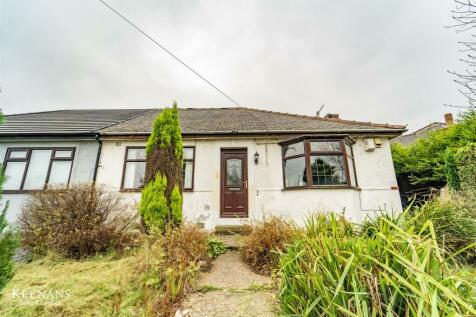 3 bedroom semi-detached bungalow for sale