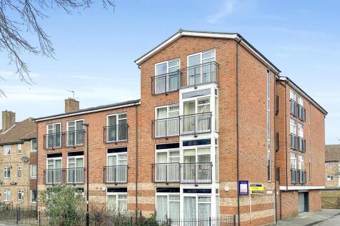 Studio flat for sale