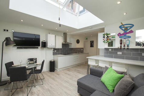 Lenton, Nottingham NG7 6 bed detached house for sale