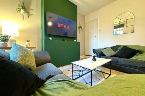 Selly Oak, Birmingham B29 4 bed terraced house for sale