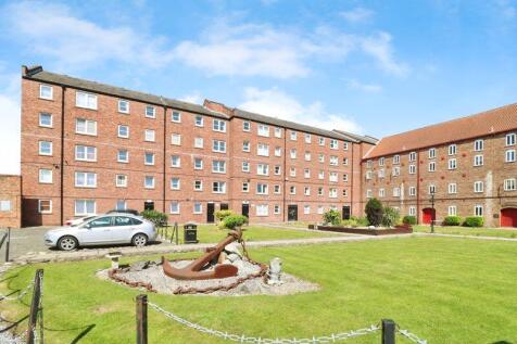 High Street, Hull 1 bed apartment for sale