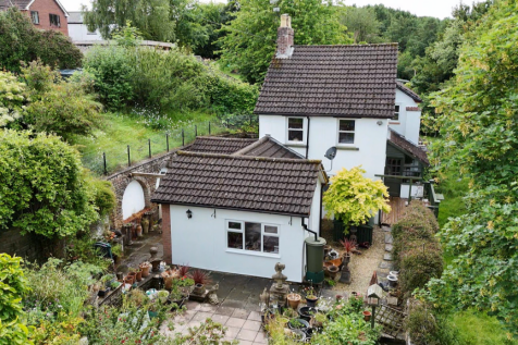 Rosebank, Worrall HIll, Lydbrook... 4 bed detached house for sale
