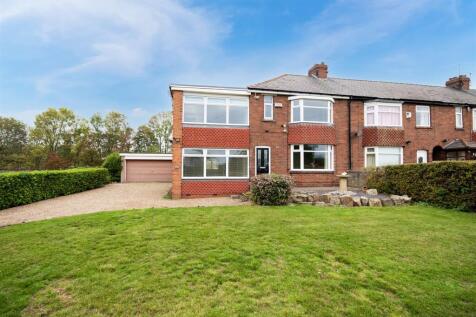 Upper Whiston Lane, Whiston, Rotherham 4 bed end of terrace house for sale
