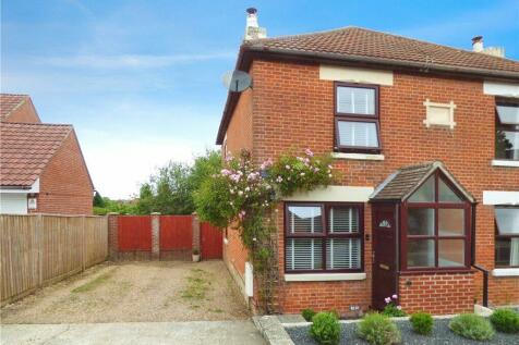 Glen Road, Sarisbury Green, Southampton 2 bed semi