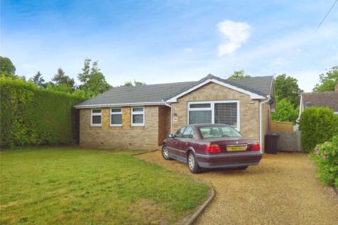 Church Road, Bishopstoke, Eastleigh 3 bed bungalow for sale