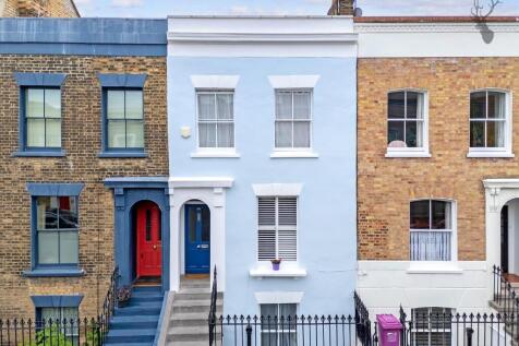 4 bedroom terraced house for sale